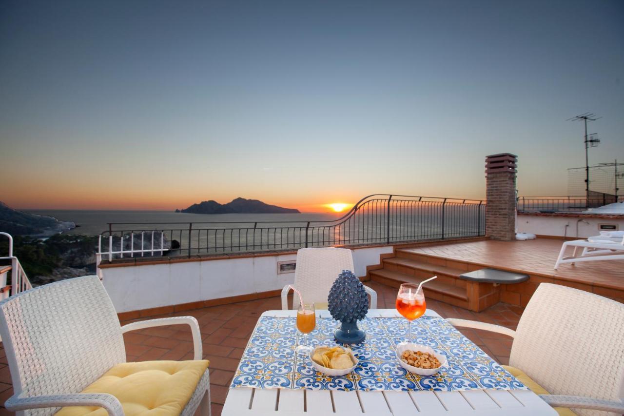 Il Sogno Di Lina Sorrento Coast Capri View Villa Massa Lubrense Eksteriør billede